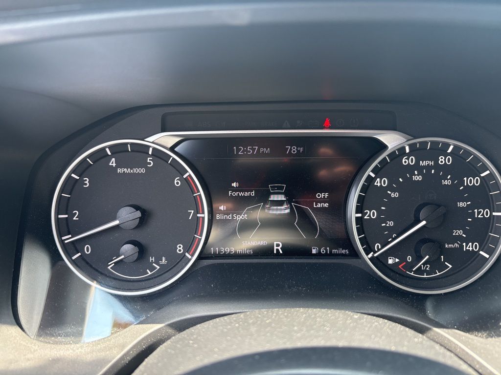 2023 Nissan Rogue SV photo 4