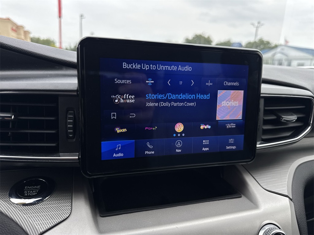 2021 Ford Explorer XLT photo 16
