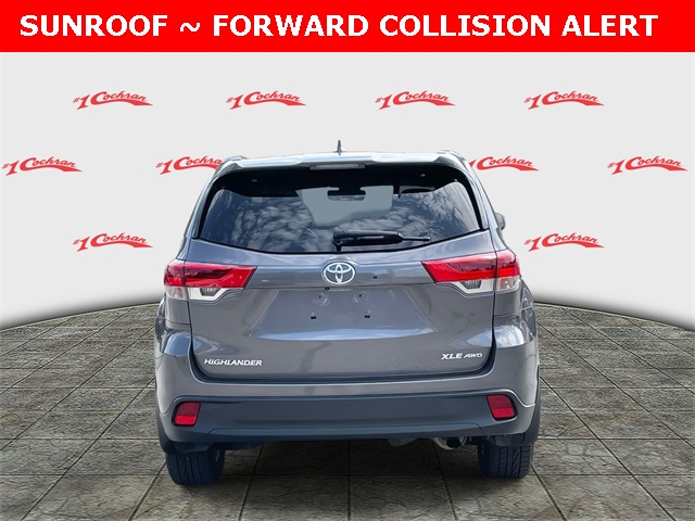 2017 Toyota Highlander SE XLE photo 4
