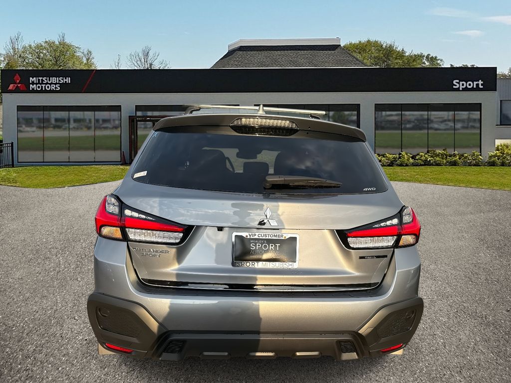 2025 Mitsubishi Outlander Sport ES SE LE photo 3