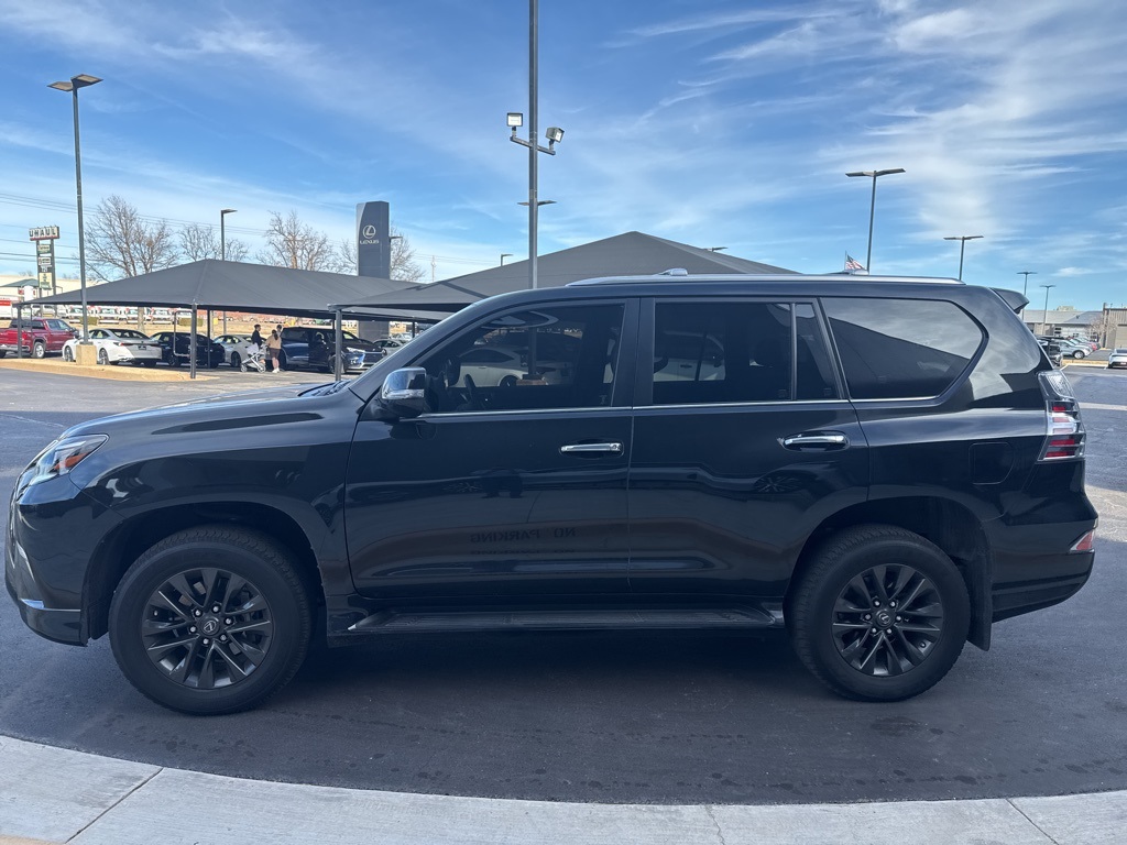 2023 Lexus GX PREMIUM's photo