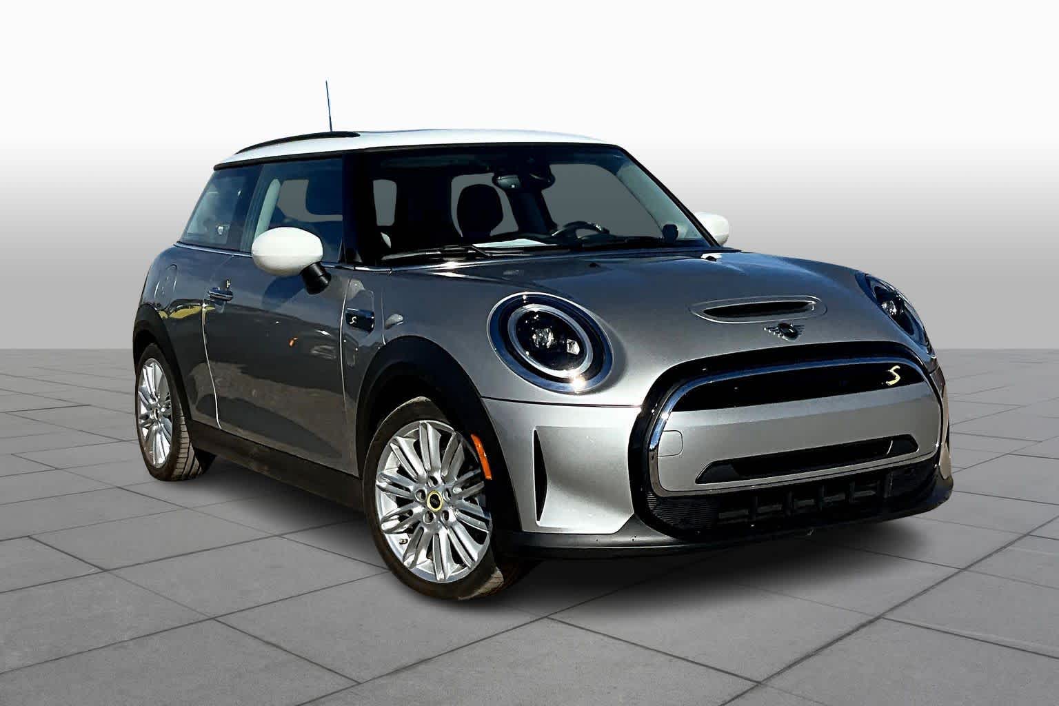 Certified 2024 MINI Hardtop 2 Door SE with VIN WMW13DJ02R2V48548 for sale in Albuquerque, NM