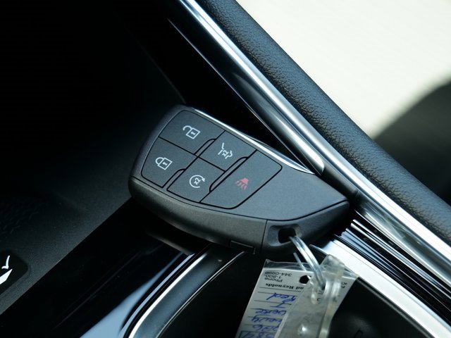 2026 Chevrolet Traverse photo 21