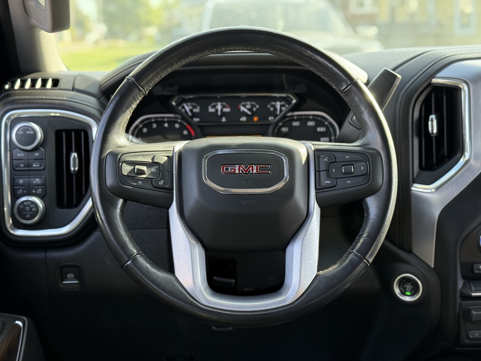 2020 Gmc Sierra 1500 SLT photo 18