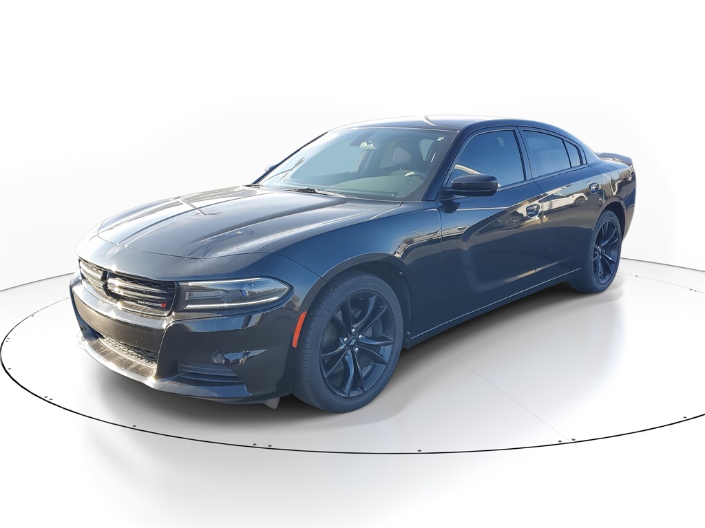 Used 2018 Dodge Charger SXT with VIN 2C3CDXBGXJH312297 for sale in Shorewood, IL