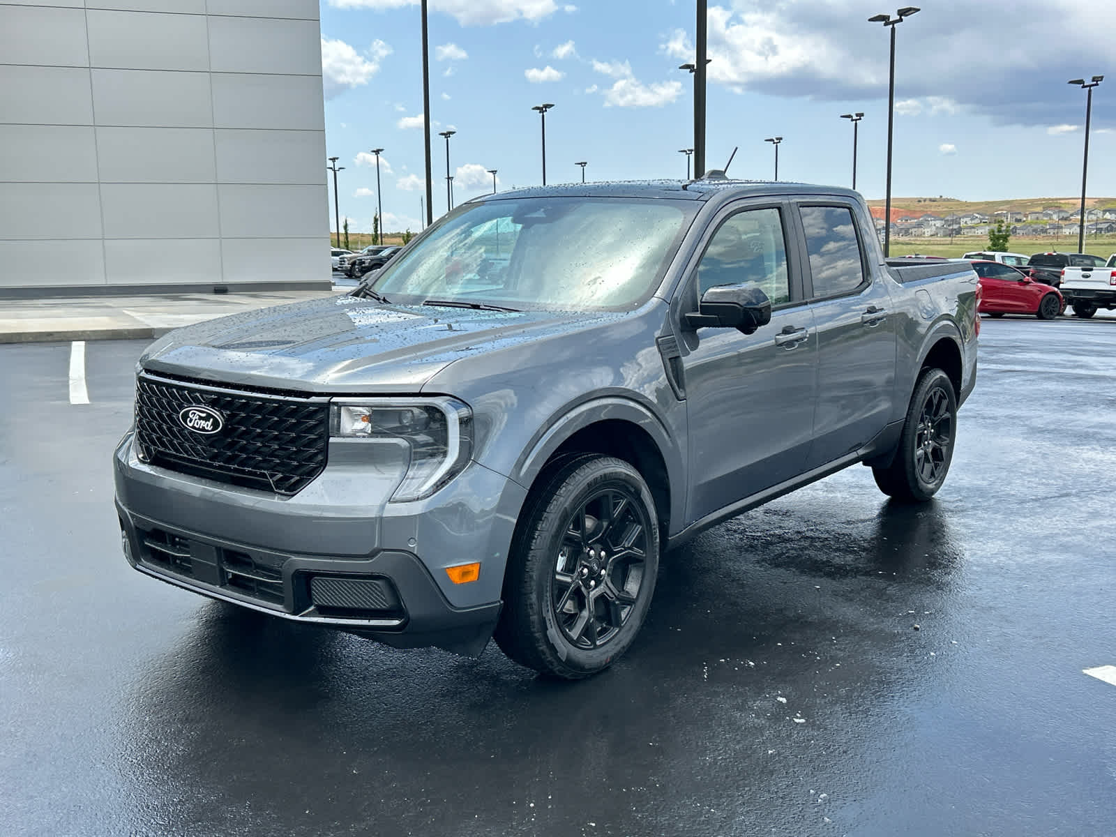 2025 Ford Maverick Lariat photo 2