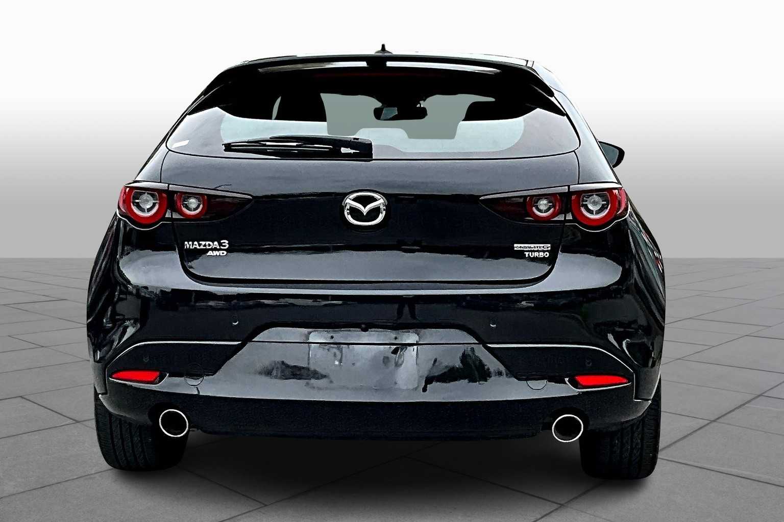 2023 Mazda Mazda3 Hatchback 2.5 Turbo Premium Plus photo 4