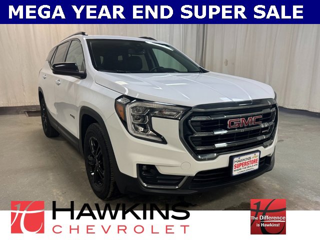 2024 GMC Terrain AT4's photo