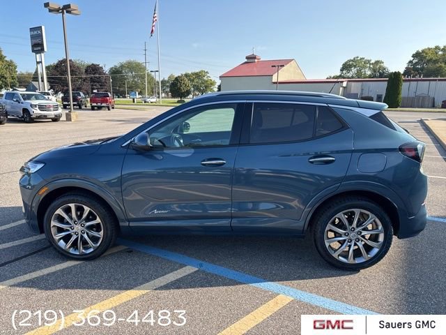 2024 Buick Encore GX Avenir photo 2