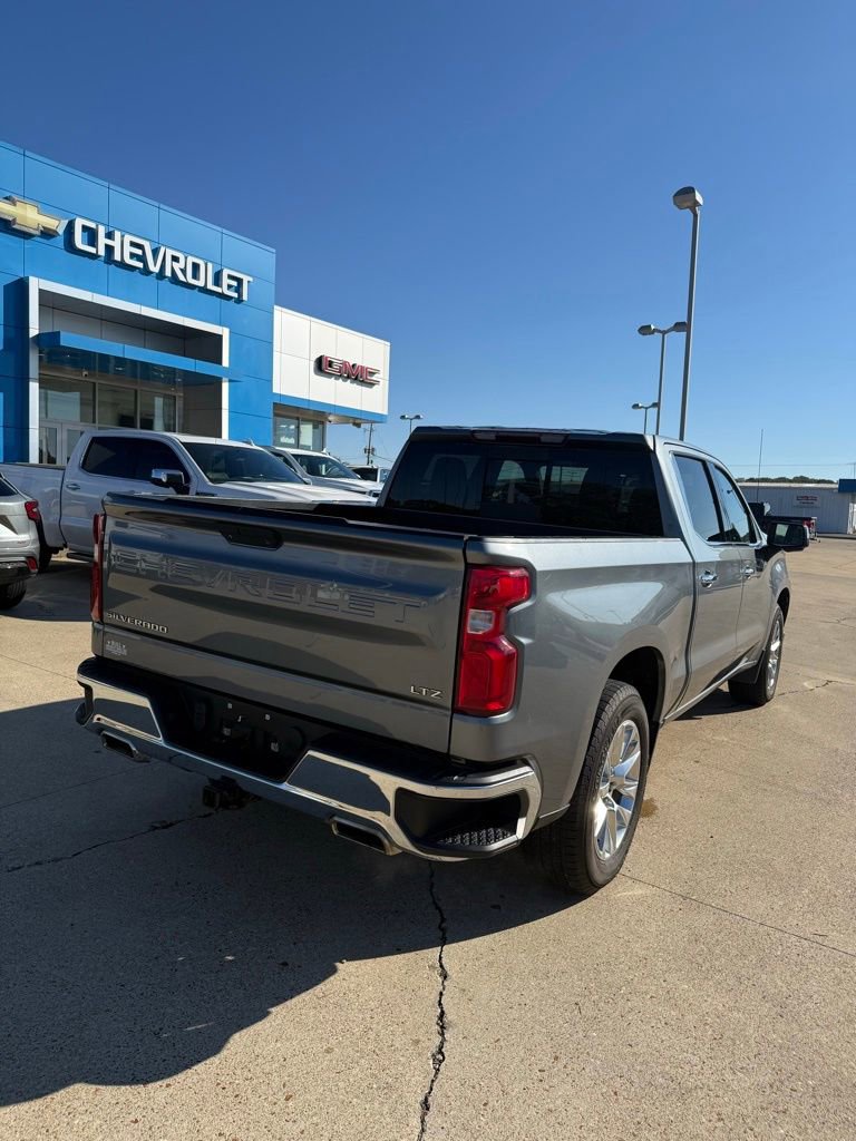 Used 2020 Chevrolet Silverado 1500 LTZ with VIN 3GCUYGEL8LG376970 for sale in Little Rock