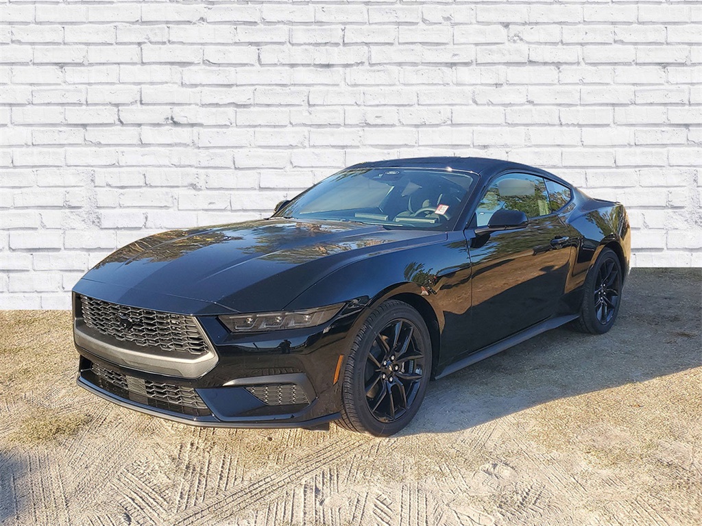 2026 Ford Mustang EcoBoost photo 4