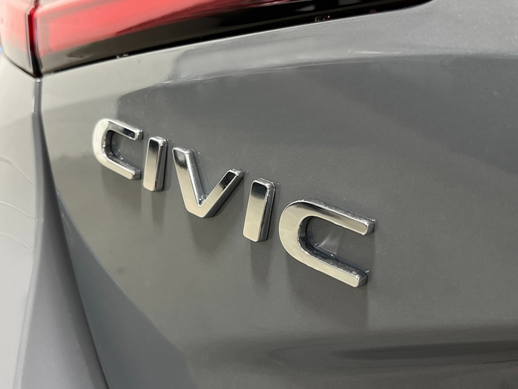 2026 Honda Civic Sport Touring photo 5