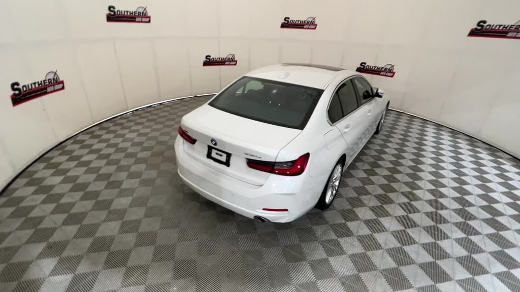 2024 Bmw 330e xDrive photo 14