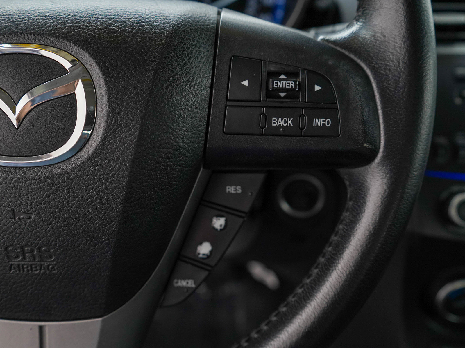 2013 Mazda Mazda3 Touring photo 22