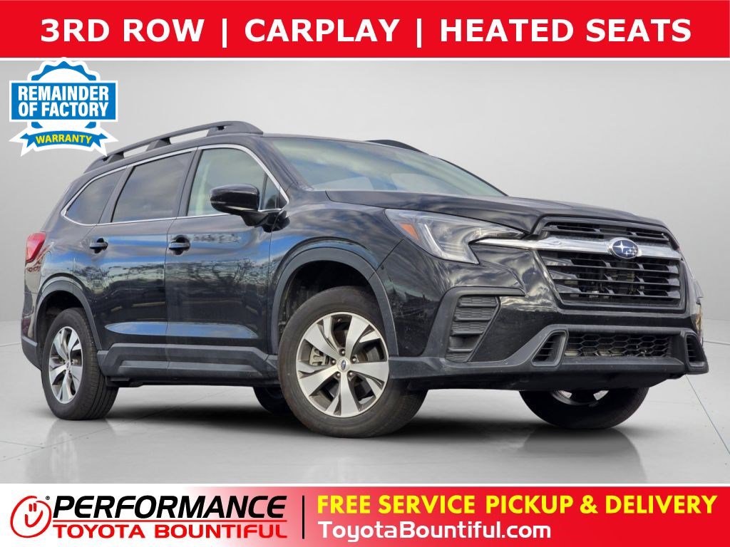 2024 Subaru Ascent Premium's photo