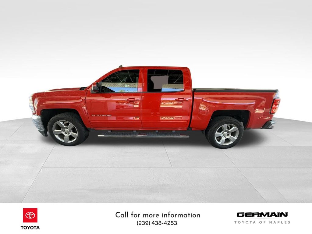 2018 Chevrolet Silverado 1500 LT photo 2