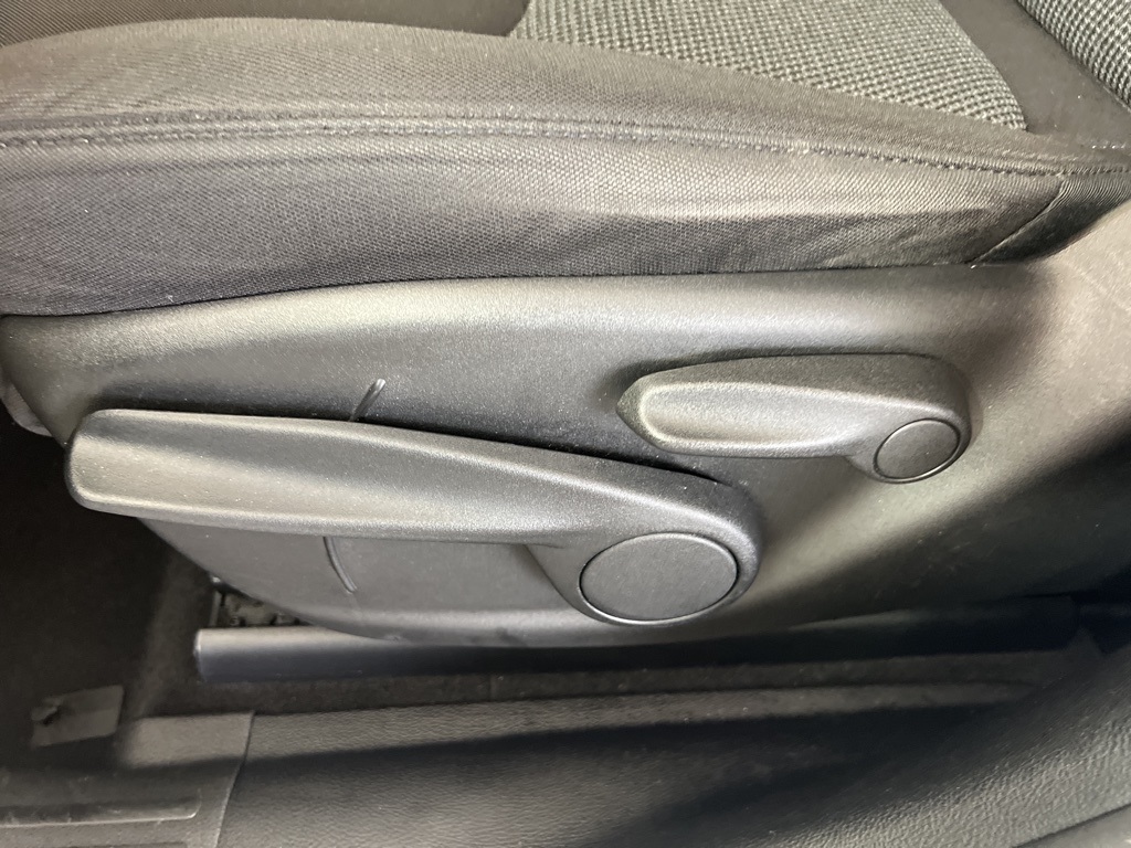 2019 Jeep Cherokee Latitude photo 5