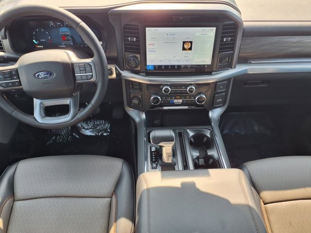 2025 Ford F-150 Lariat photo 5