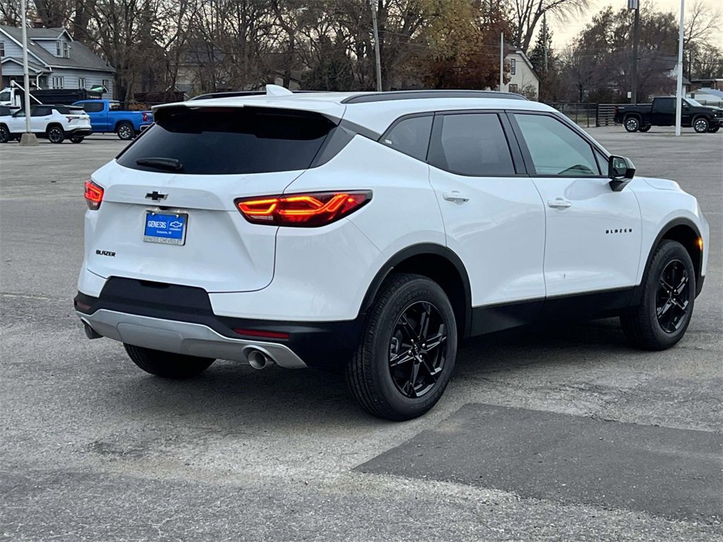 2026 Chevrolet Blazer 2LT photo 4