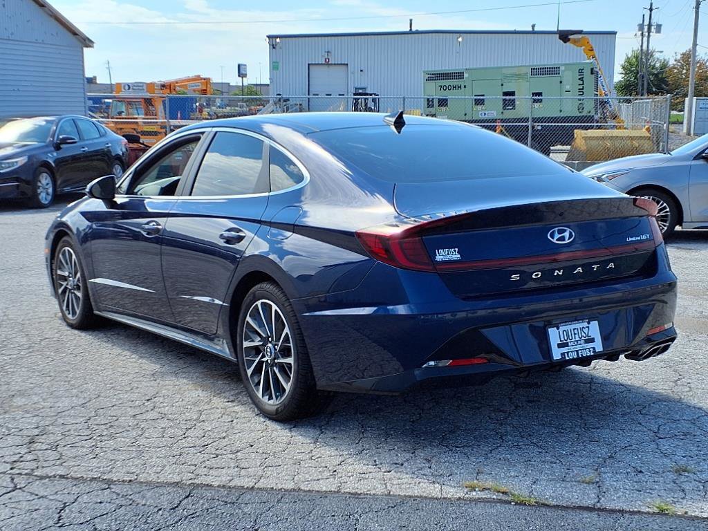 2022 Hyundai Sonata Limited photo 4