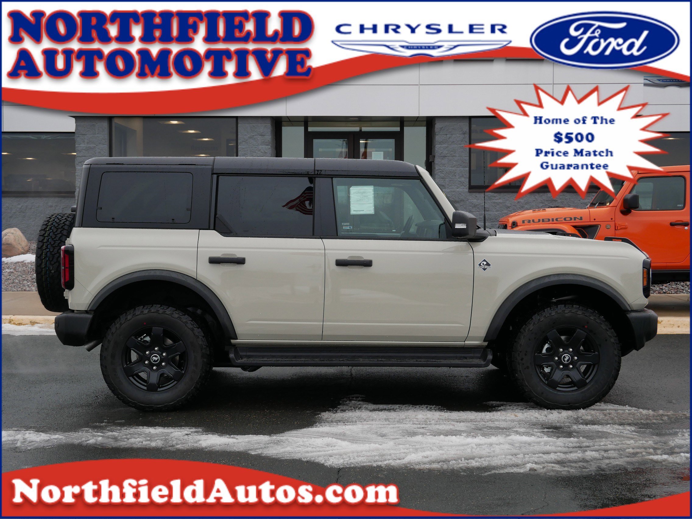 2025 Ford Bronco 4-Door Outer Banks's photo