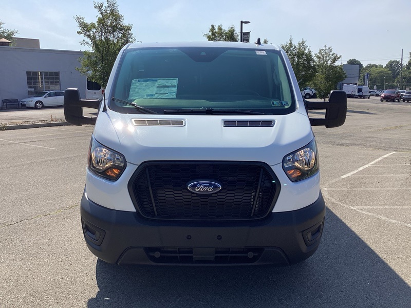 2025 Ford Transit photo 2