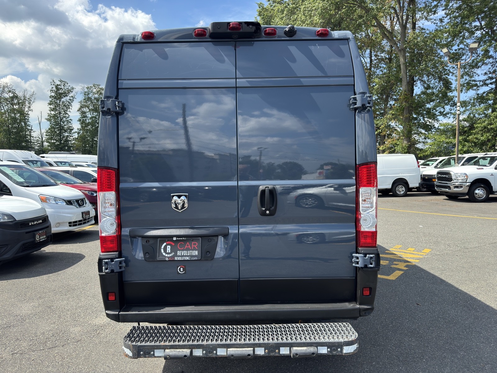 2021 Ram 3500 photo 4