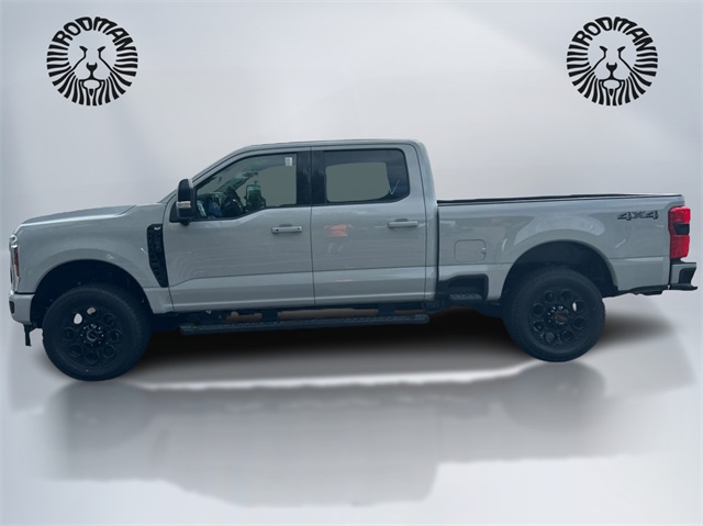 2026 Ford F-250 XLT photo 8