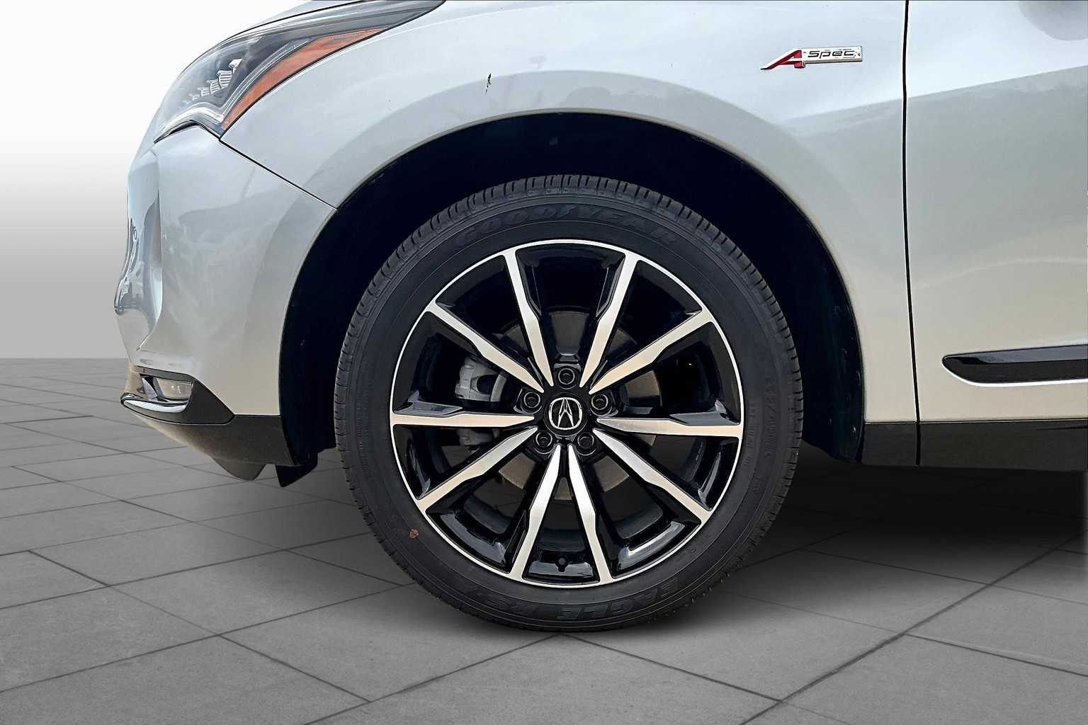2025 Acura RDX A-Spec Advance photo 9