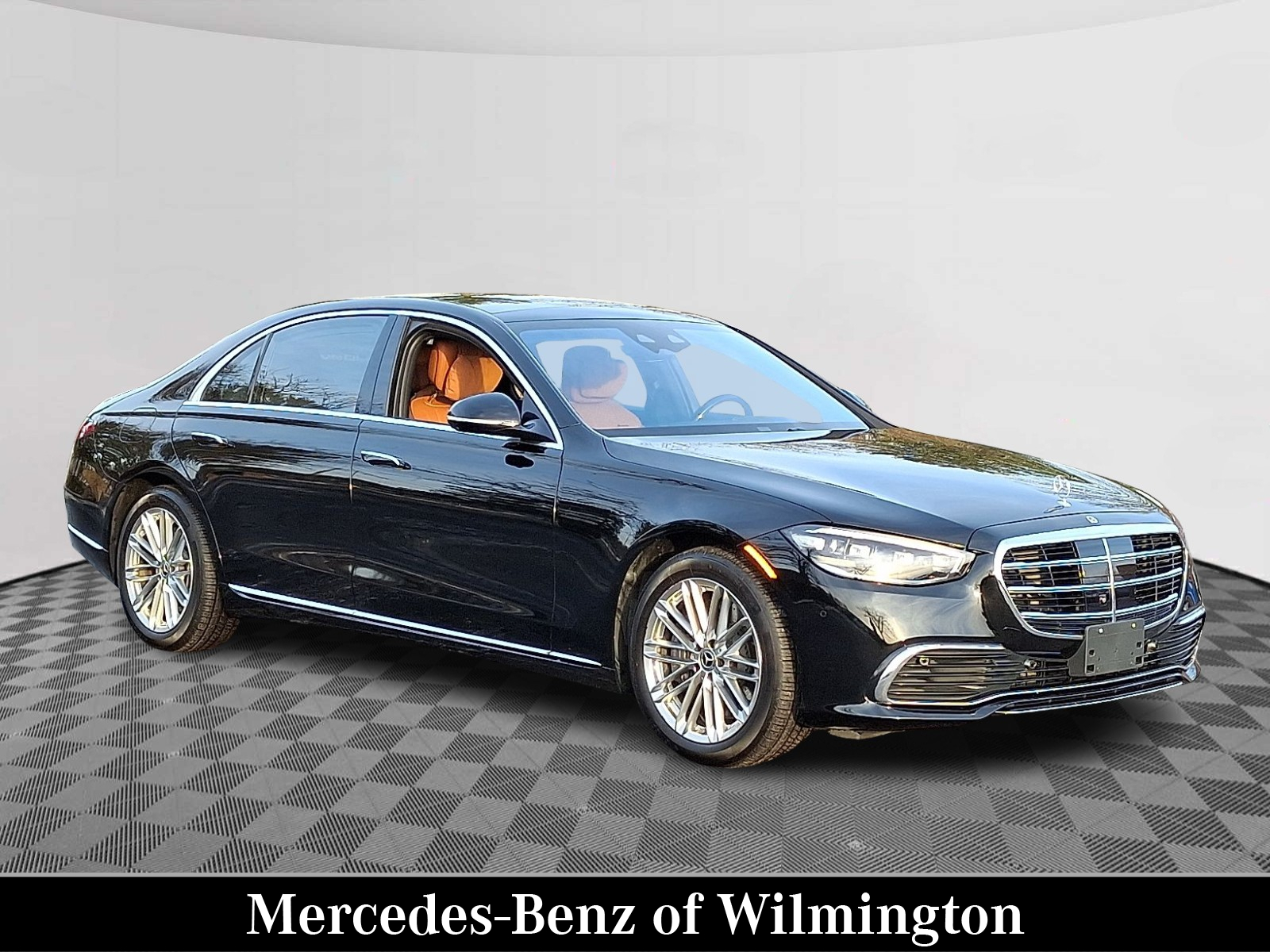 2023 Mercedes-Benz S-Class S 580's photo