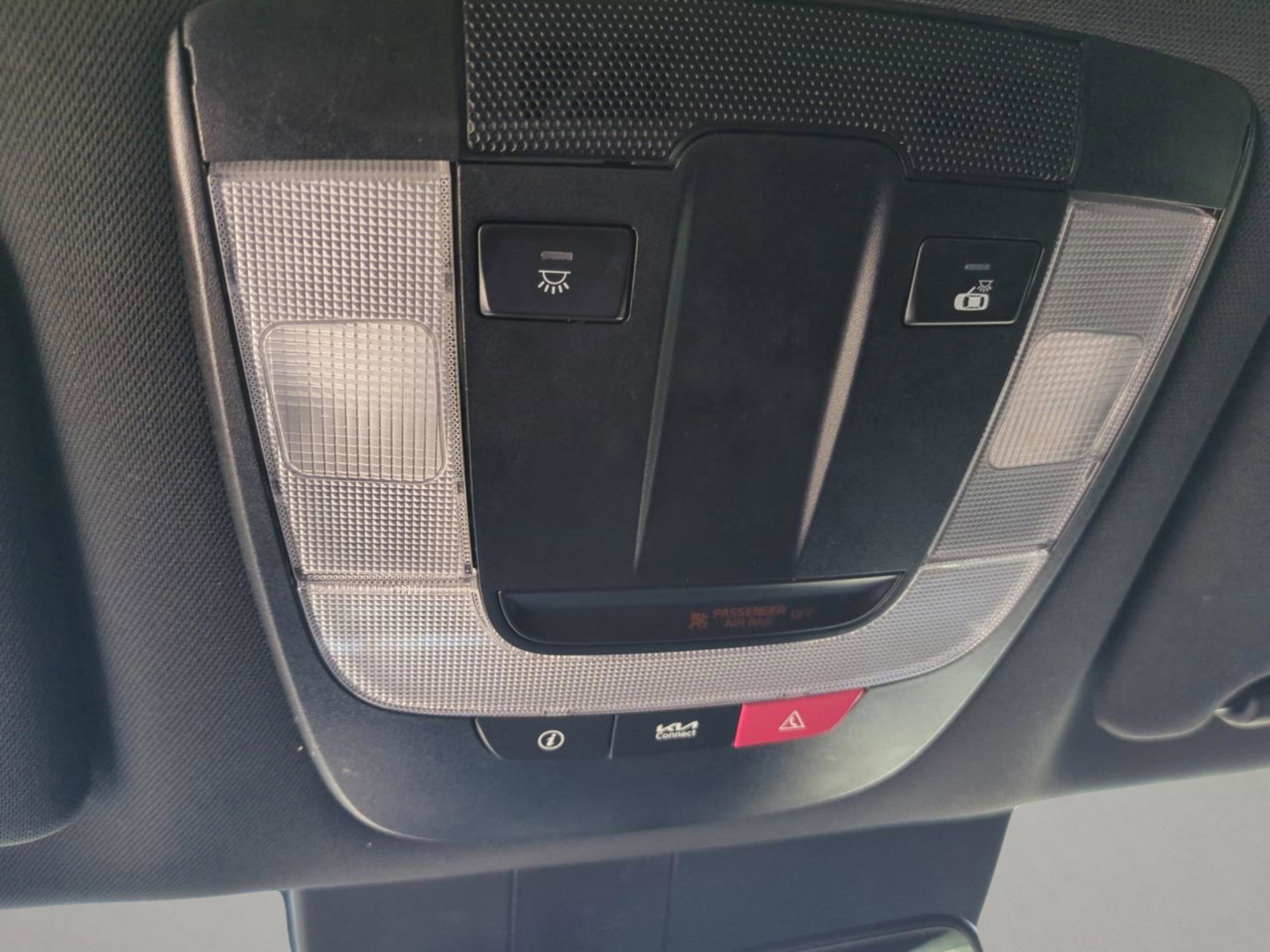 2024 Kia K5 GT-Line photo 21