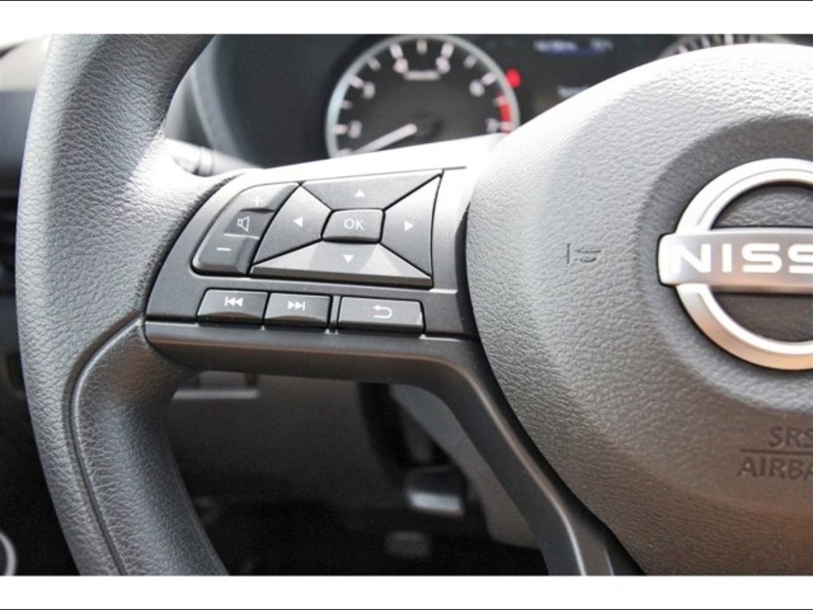 2025 Nissan Sentra S White at Robbins Nissan