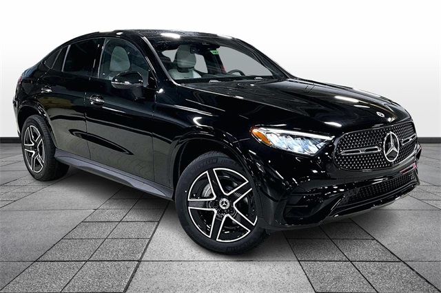 2026 Mercedes-Benz GLC Coupe GLC 300's photo