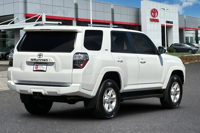 2024 Toyota 4Runner SR5 4WD photo 3