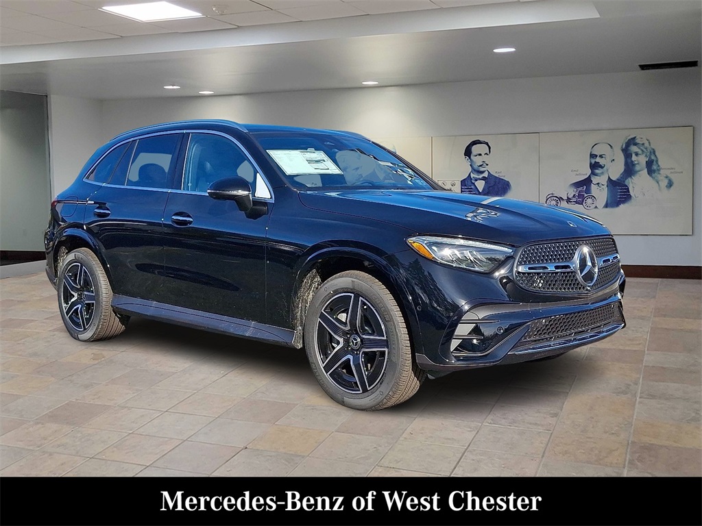 2026 Mercedes-Benz GLC Base's photo