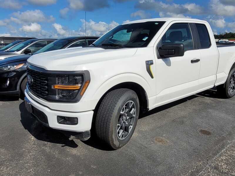 2024 Ford F-150 STX photo 3