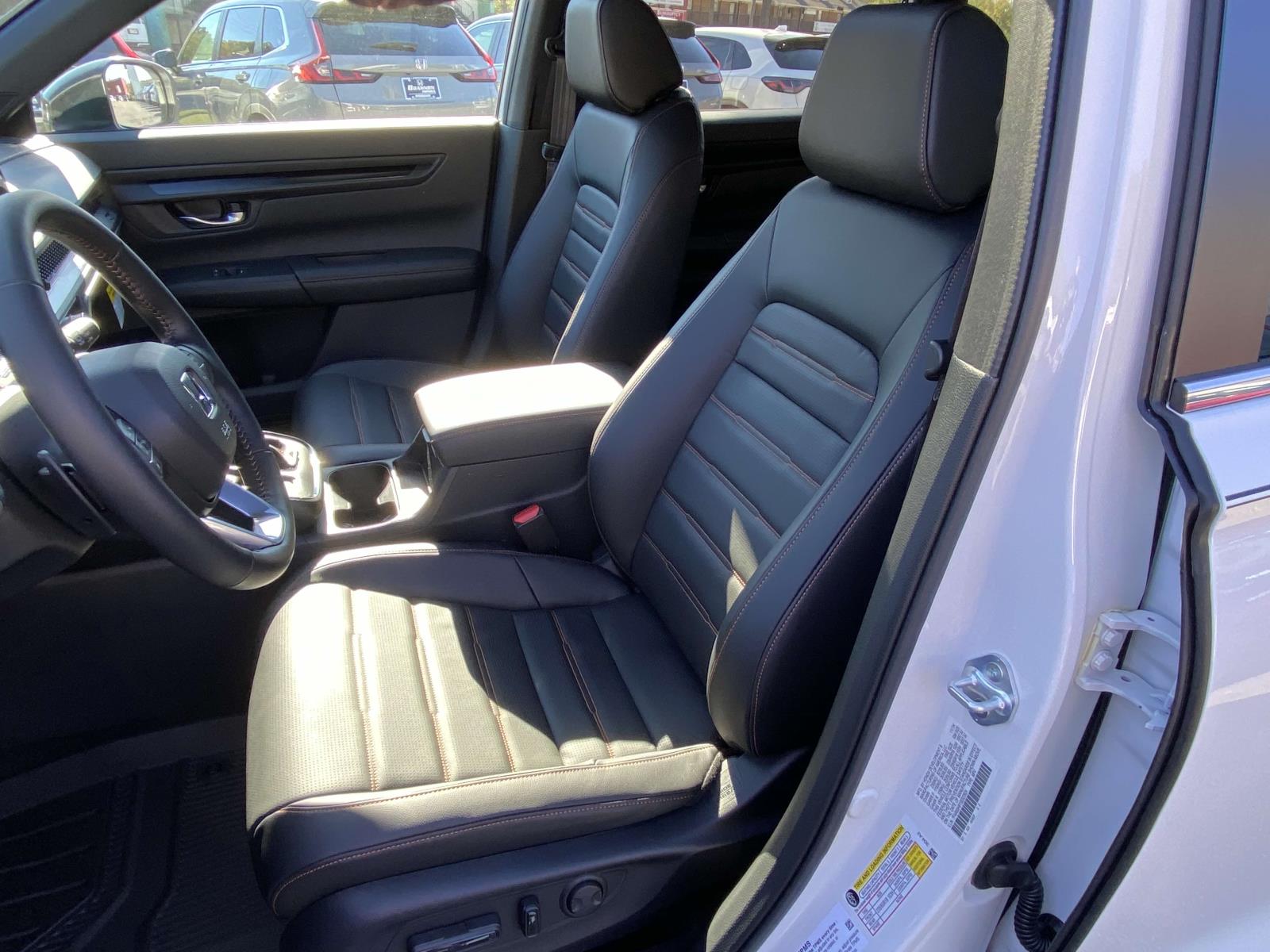 2025 Honda CR-V Hybrid Sport-L photo 8