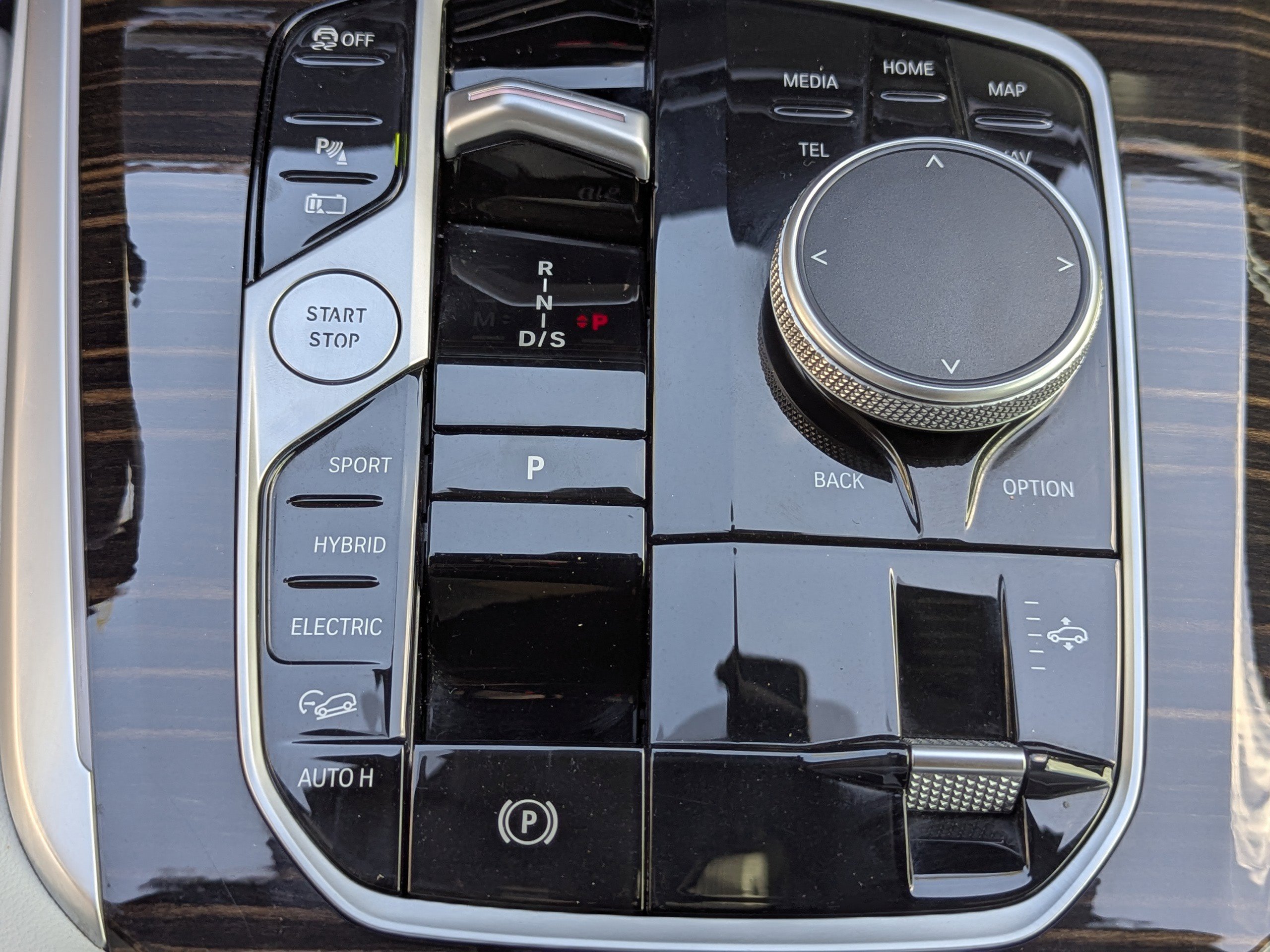 2025 Bmw X5 xDrive50e photo 31