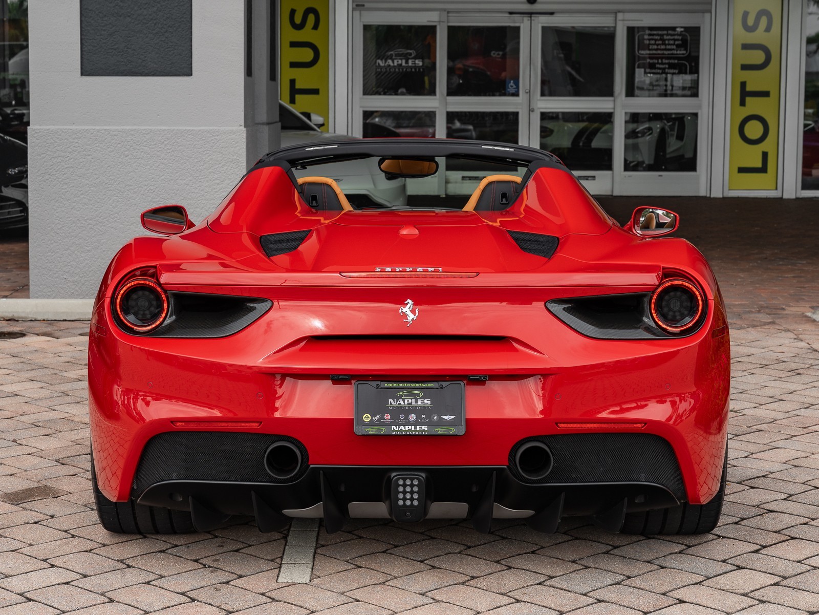 2019 Ferrari 488 Spider photo 17