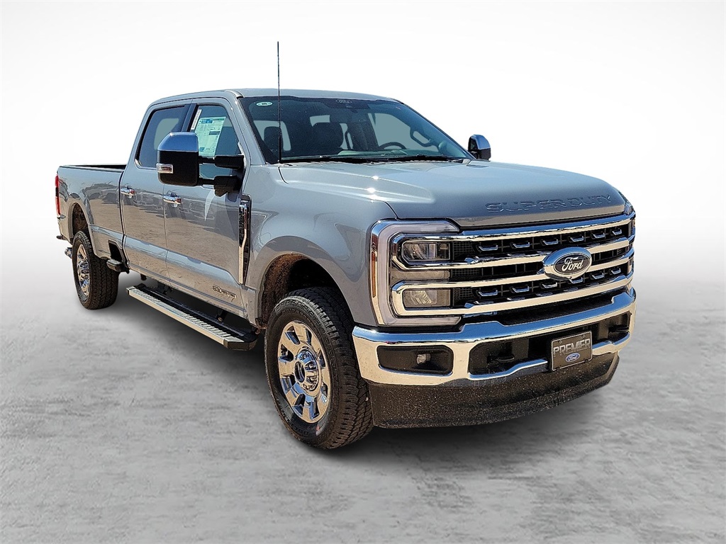 2025 Ford F-350 Super Duty Lariat's photo