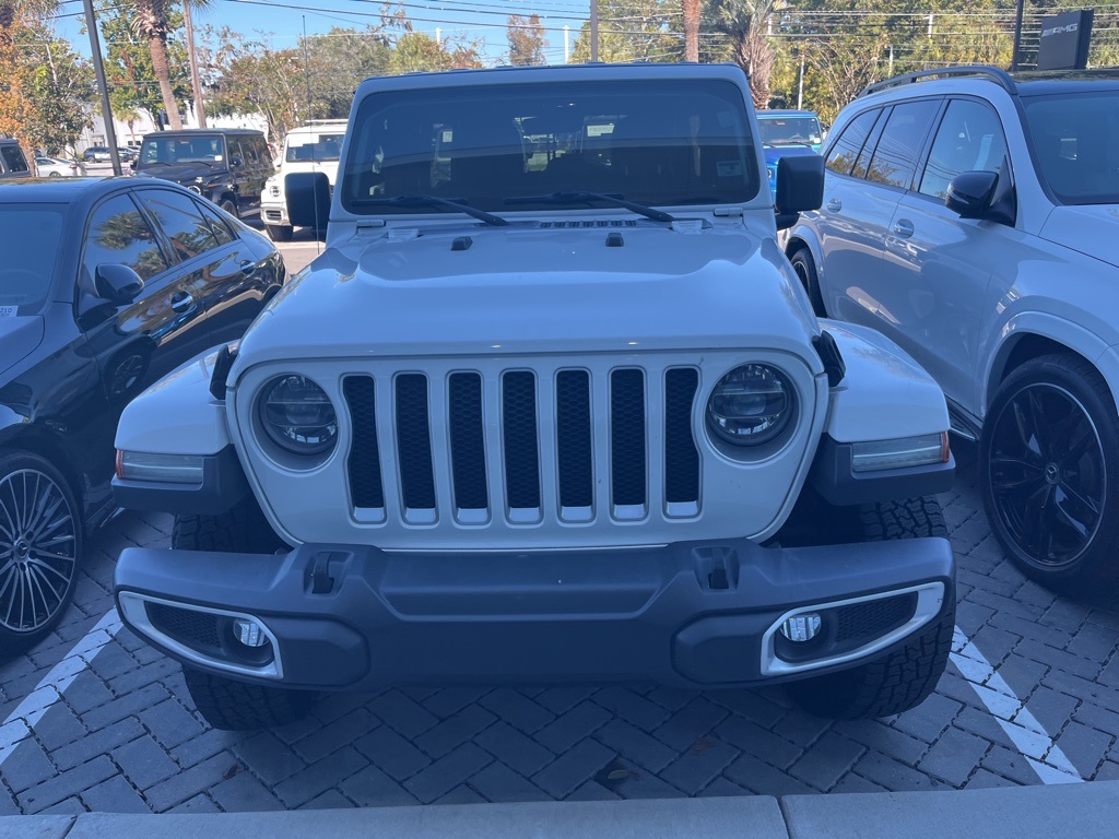 2019 Jeep Wrangler Unlimited Sahara photo 2