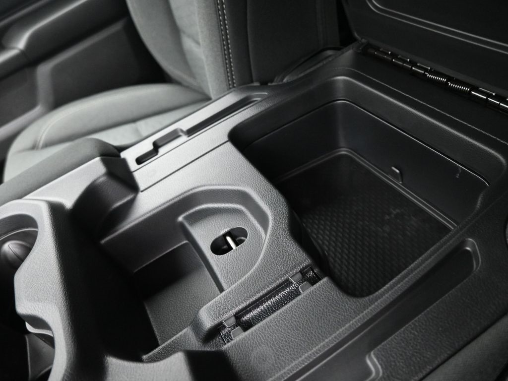 2025 Ram 1500 Tradesman photo 5