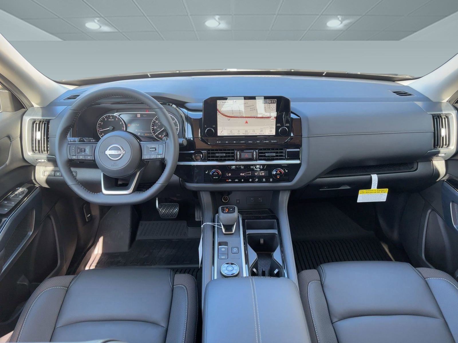 2025 Nissan Pathfinder SL photo 16