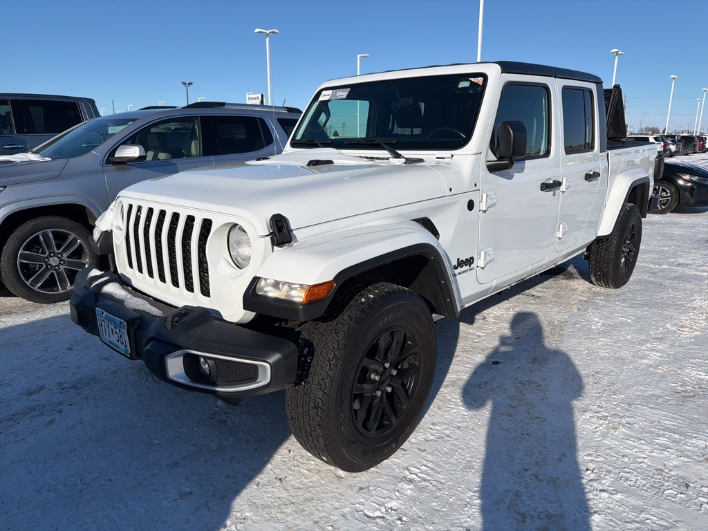 2021 Jeep Gladiator Sport S's photo