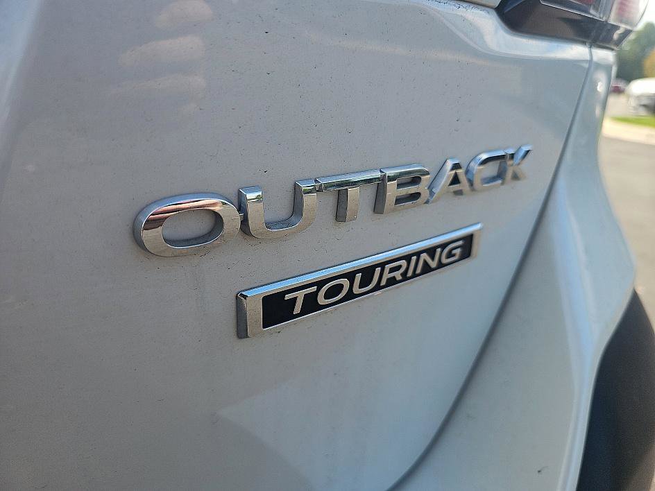 2021 Subaru Outback Touring photo 9
