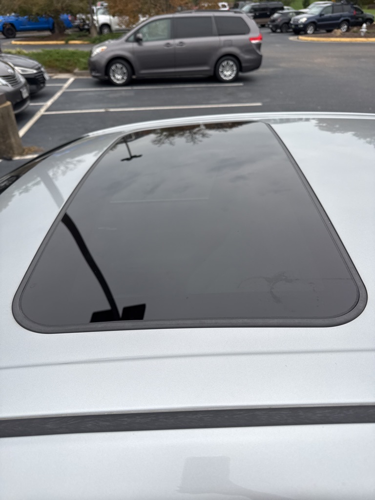 2020 Toyota Avalon Limited photo 4