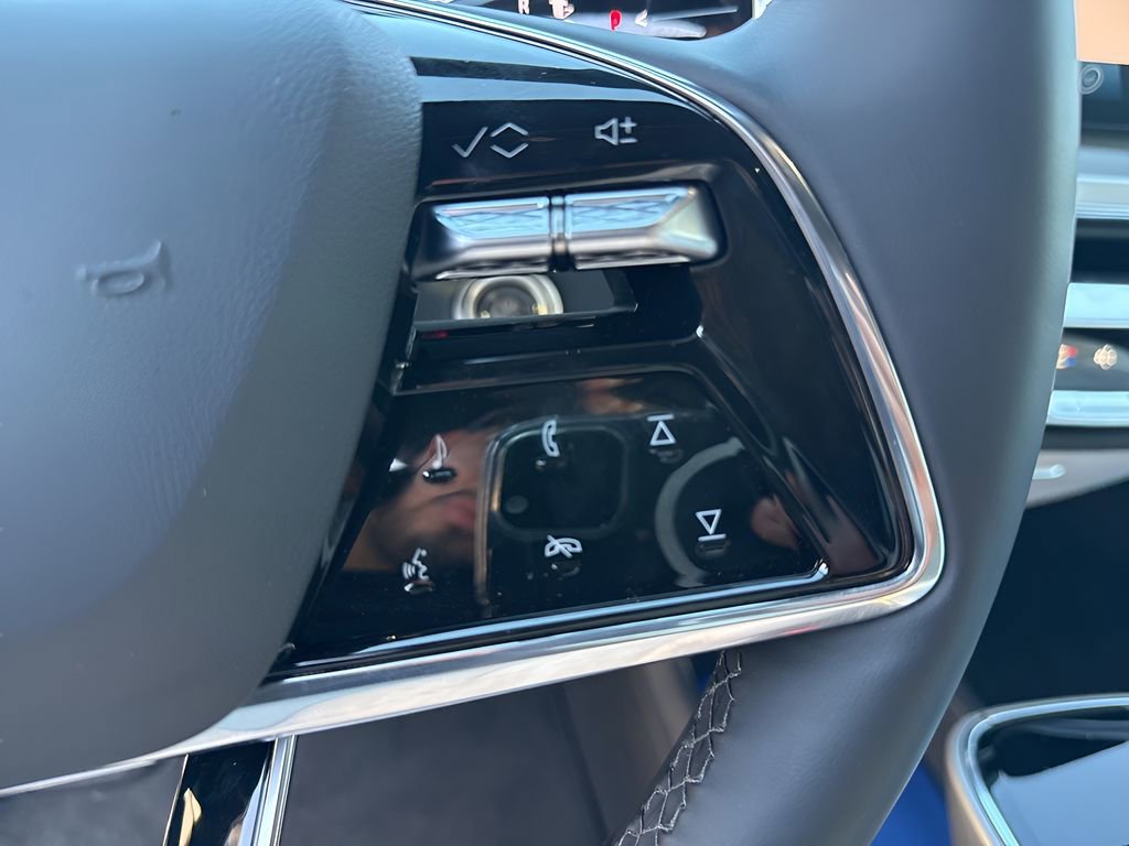 2025 Cadillac Lyriq Sport photo 20