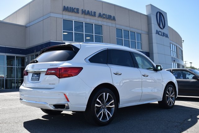 2020 Acura MDX SH-AWD Advance Entertainment photo 3