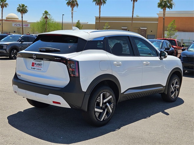 2025 Nissan Kicks SV photo 3