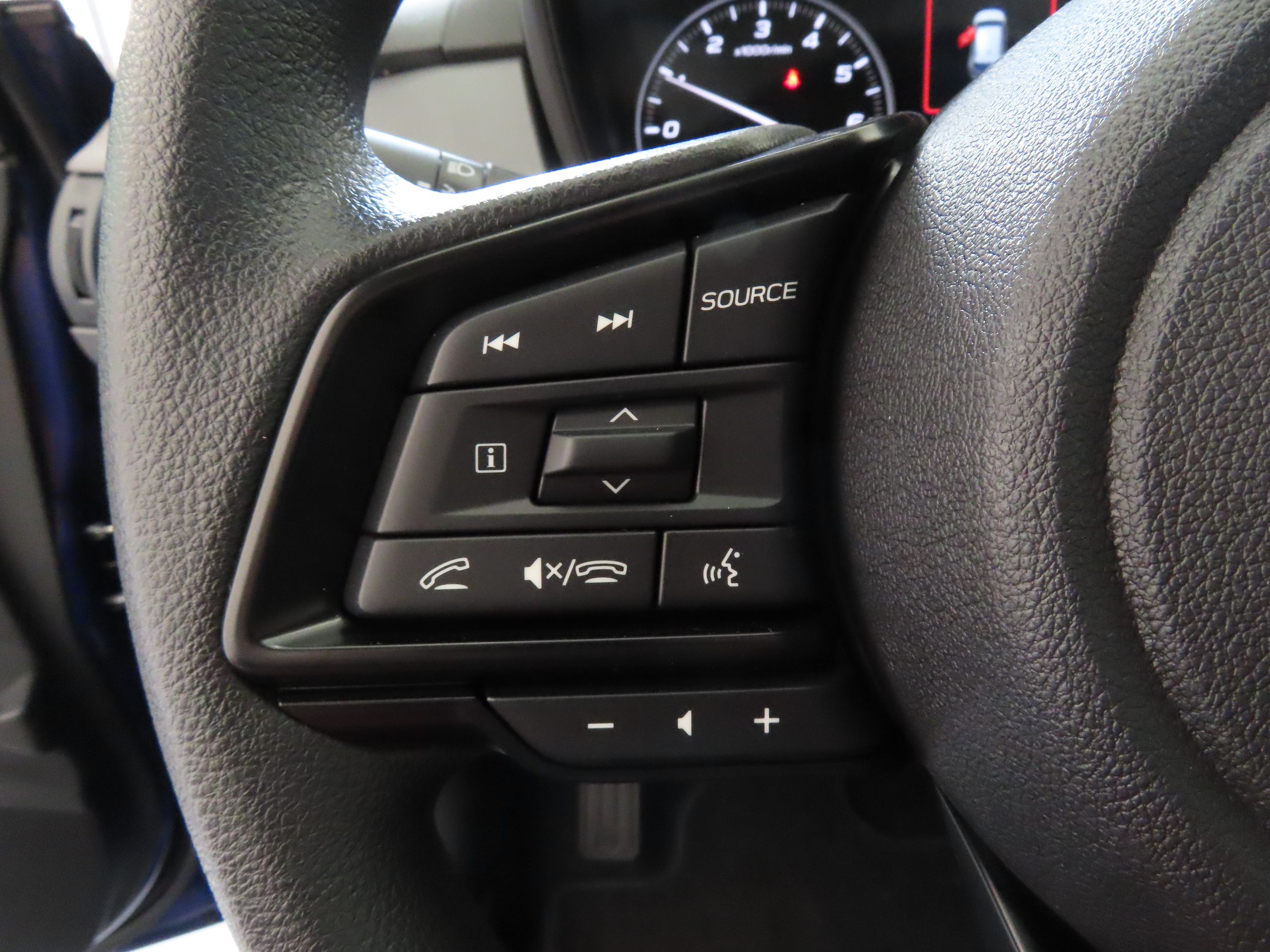 2025 Subaru Crosstrek Premium photo 11